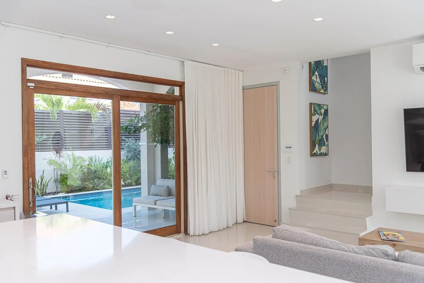 Willa Opal Rental I Palm Beach Aruba